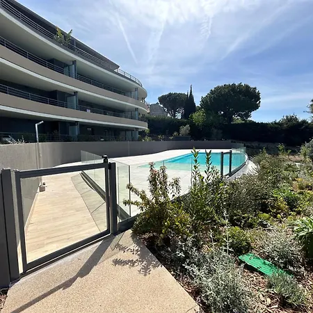 Fabron Hills By Avecoeur ניס